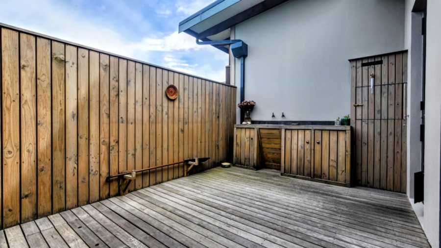 3 Bedroom Property for Sale in Brenton On Lake Western Cape